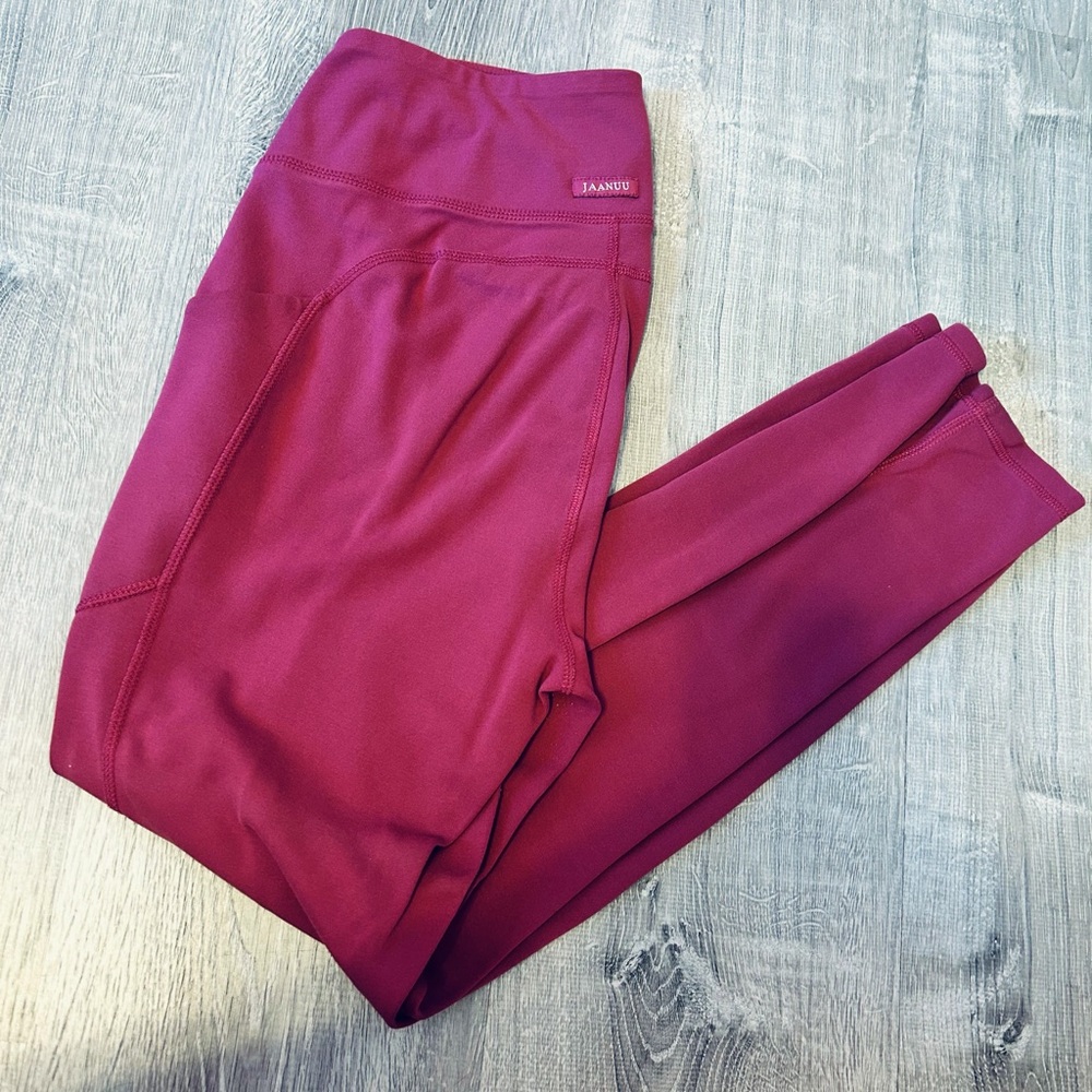 Jaanuu Berry Leggings